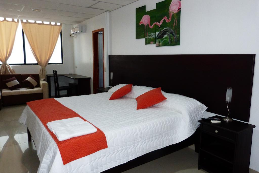 Hotel Brisas del Pacifico Puerto Ayora  Habitación foto