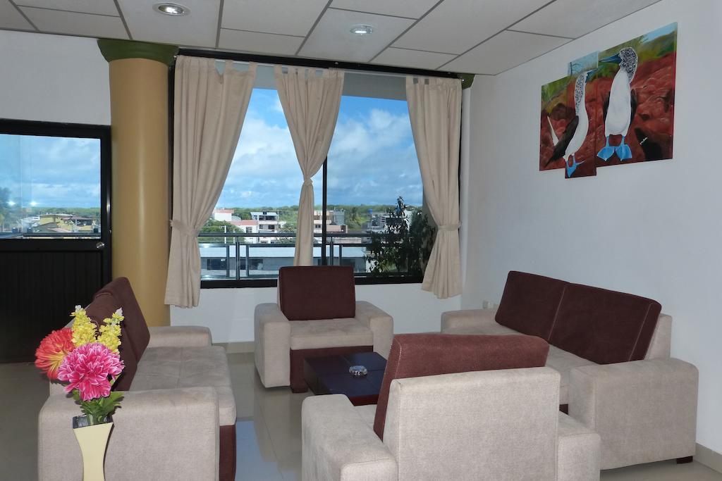 Hotel Brisas del Pacifico Puerto Ayora  Habitación foto